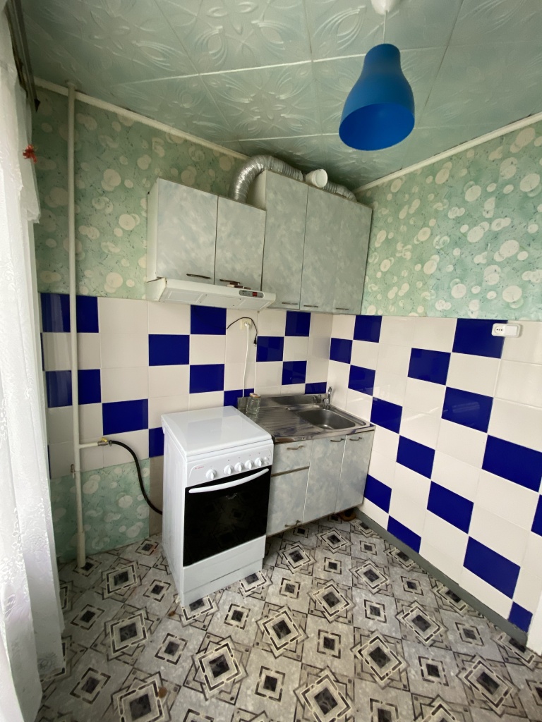 Продам 2-комн. квартиру по ул. Карла Маркса, 25А, Краснотурьинск, ул. Карла Маркса, 25А