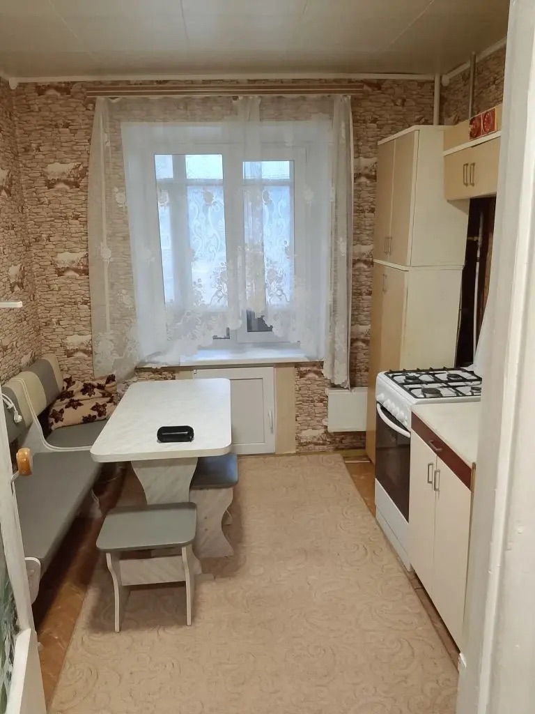 Продам 2-комн. квартиру улучшенной планировки по ул. Ленина, 96, Краснотурьинск, ул. Ленина, 96
