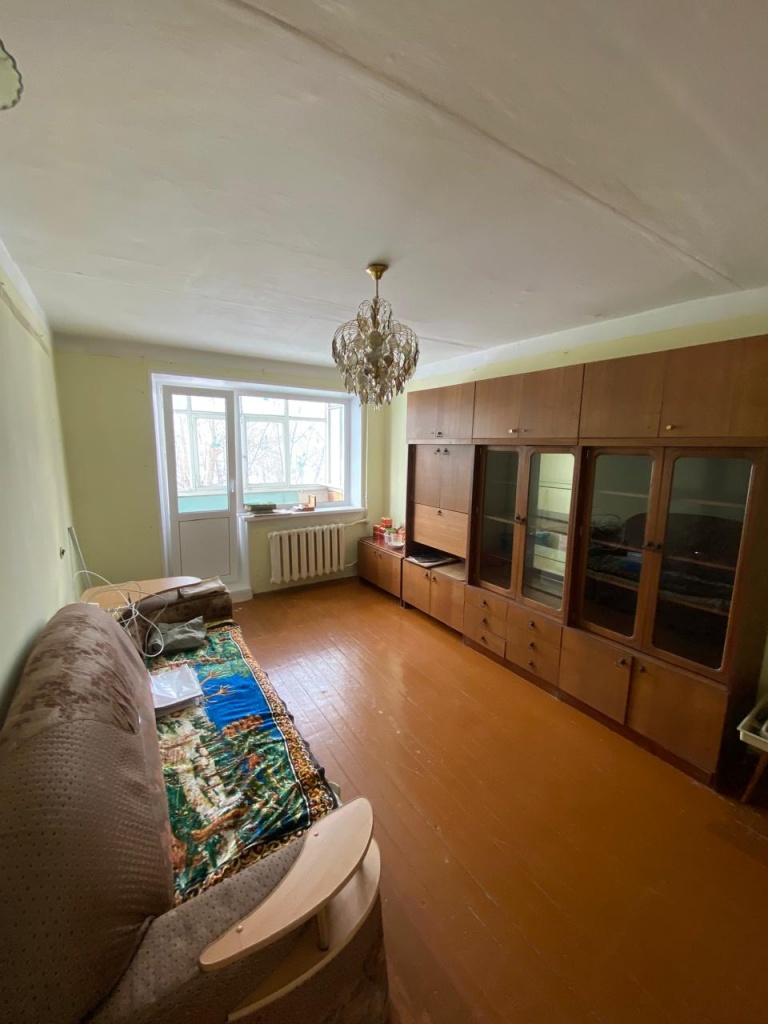 Продам 2-комн. квартиру по ул. Лен. Комсомола, 36, Краснотурьинск, ул. Ленинского Комсомола, 36