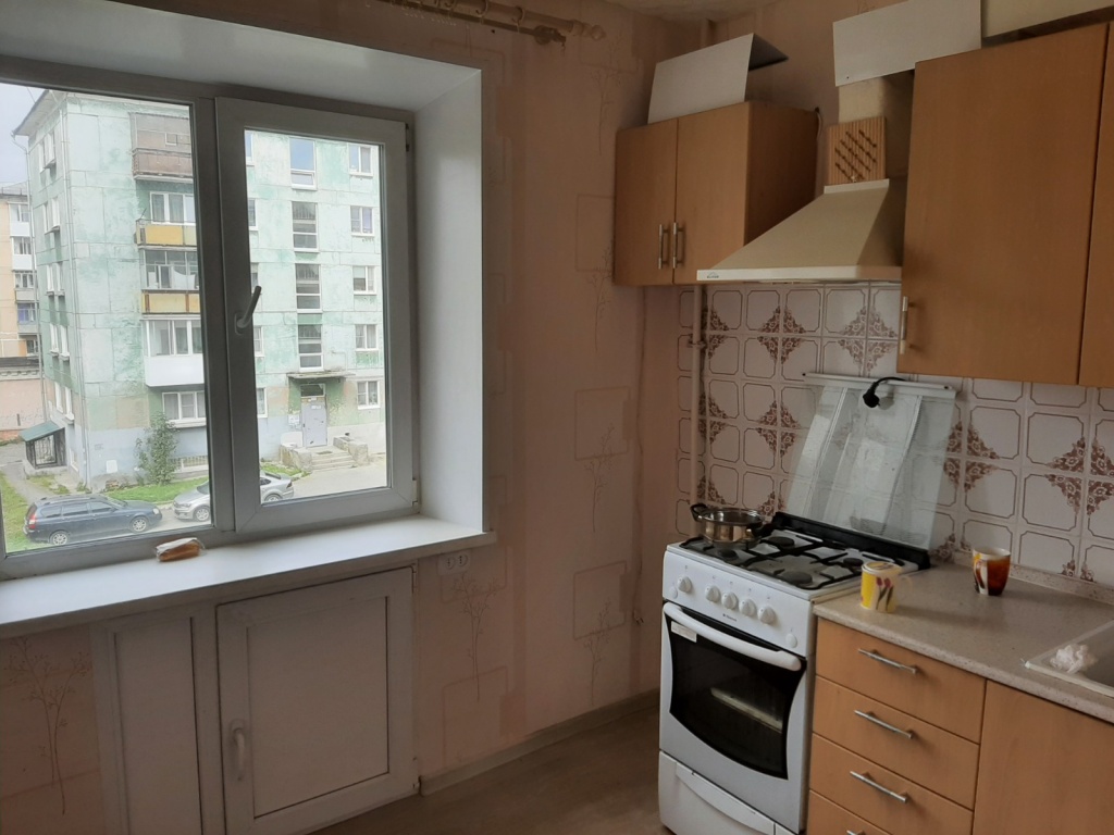 Продам 2-комн. квартиру по ул. Колхозная, 20, Краснотурьинск, ул. Колхозная, 20
